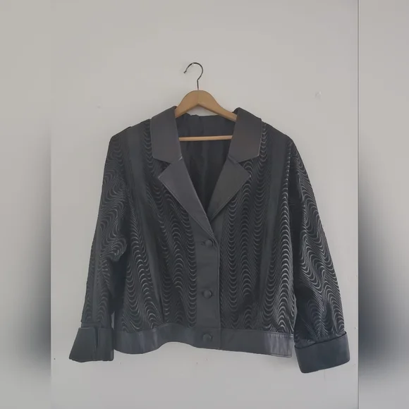 Vintage Jacket Wavy Pattern - Picture 1 of 5
